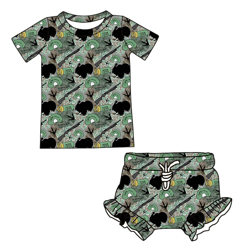Exclusive Hunt/Fish Tee w/ Ruffle Shorts